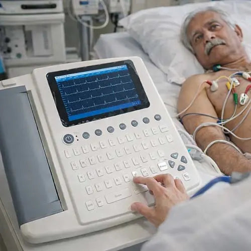 Electrocardiogram Machine 12 Lead ECG 7 Inch Screen