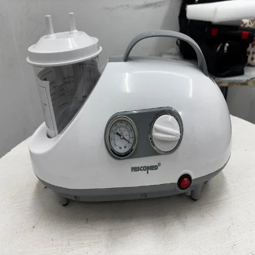 Portable Suction Machine SU 107 from Niscomed